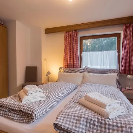 Gartner's Holiday - Steinbock Lodges